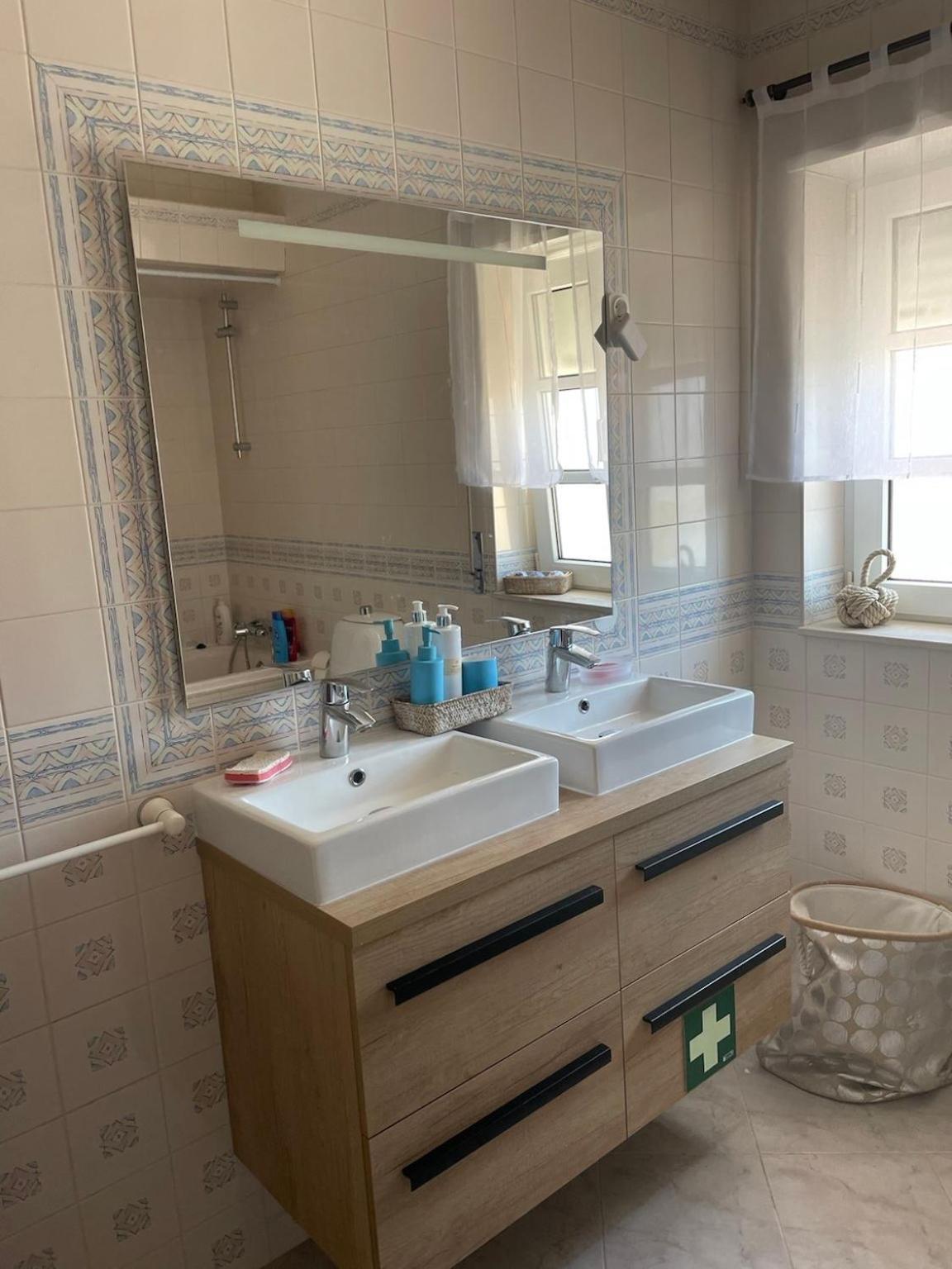 Gafanha da Nazaré Casa Magnolia B&B מראה חיצוני תמונה